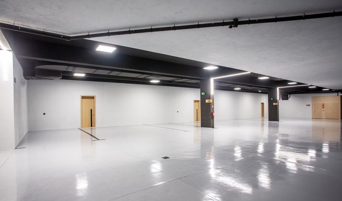 4 sypialnia Willa na sprzedaż w Marbella z basenem garażem - 7 500 000 € (Ref: 8032926)