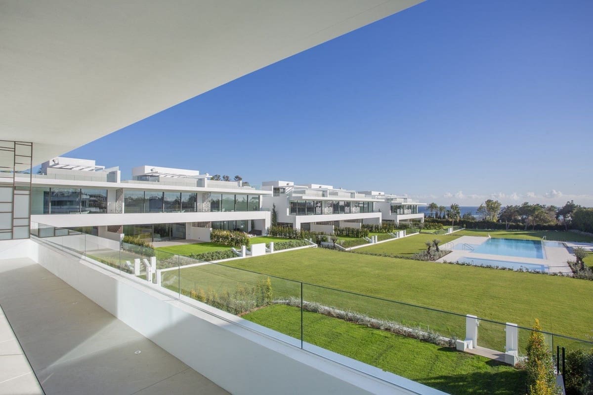 4 sypialnia Willa na sprzedaż w Marbella z basenem garażem - 7 500 000 € (Ref: 8032926)