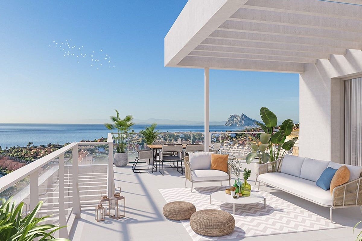 2 sypialnia Penthouse na sprzedaż w La Alcaidesa z basenem garażem - 697 000 € (Ref: 8035025)