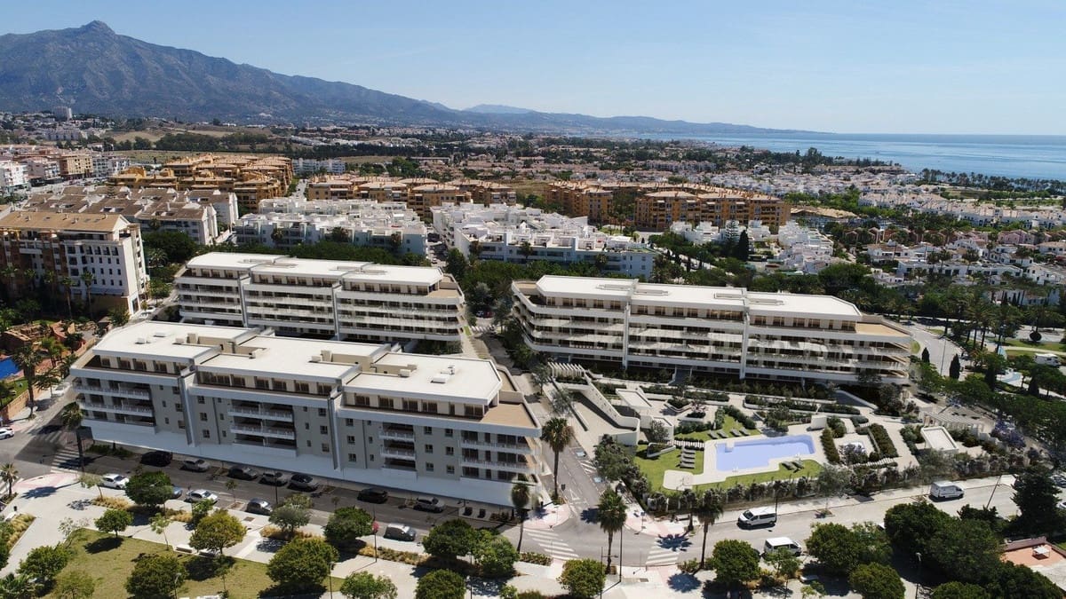 3 soveværelse Lejlighed til salg i Marbella med swimmingpool garage - € 770.000 (Ref: 8077223)