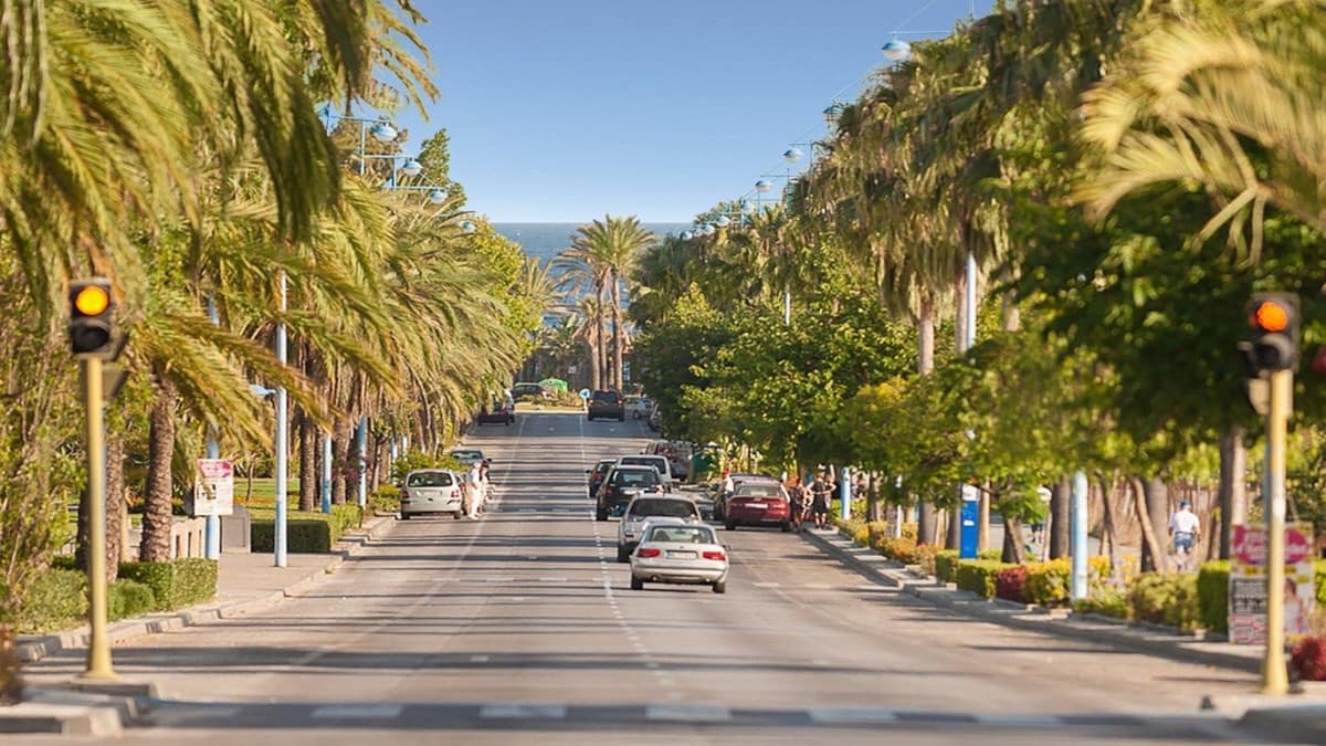 3 soveværelse Lejlighed til salg i Marbella med swimmingpool garage - € 770.000 (Ref: 8077223)