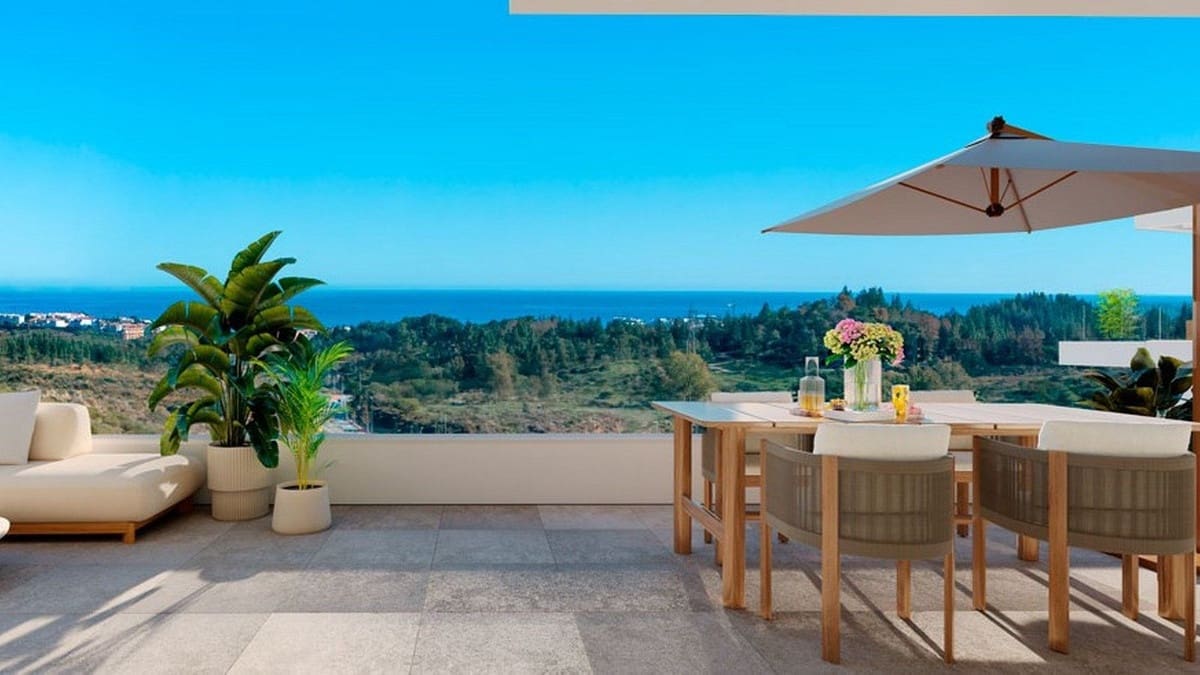 3 bedroom Apartment for sale in Mijas Costa with pool garage - € 477,000 (Ref: 8195699)