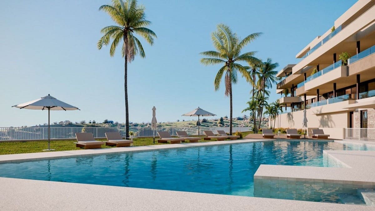 2 bedroom Apartment for sale in Mijas Costa with pool garage - € 322,000 (Ref: 8195700)