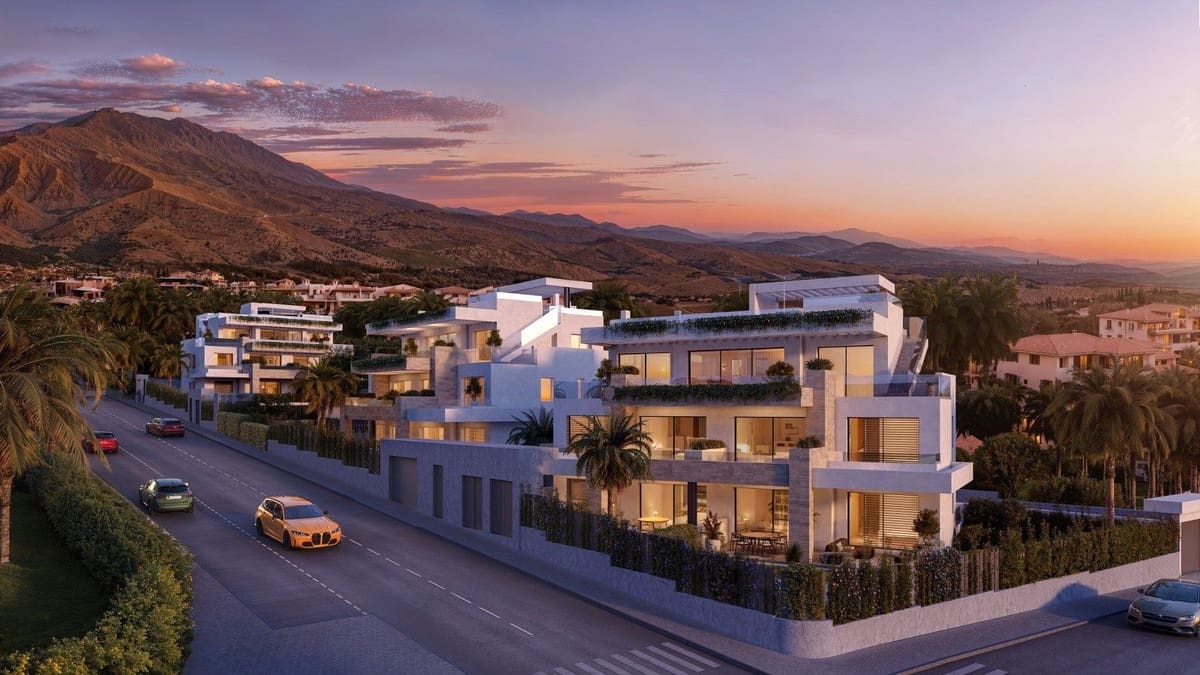 3 soverom Penthouse til salgs i Estepona med svømmebasseng garasje - € 1 250 000 (Ref: 8287961)
