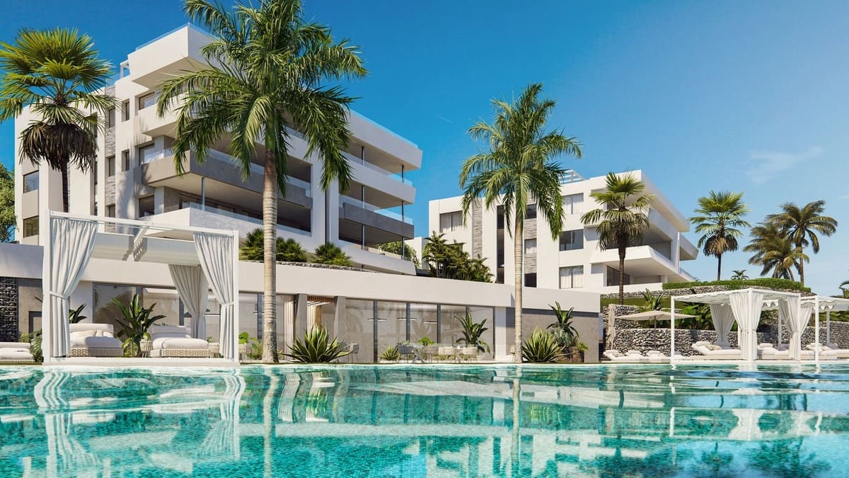3 bedroom Apartment for sale in Marbella with pool garage - € 1,385,000 (Ref: 8408789)