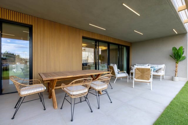 3 soveværelse Byhus til salg i Mijas Costa, Mijas med swimmingpool garage - € 721.000 (Ref: 8444509)