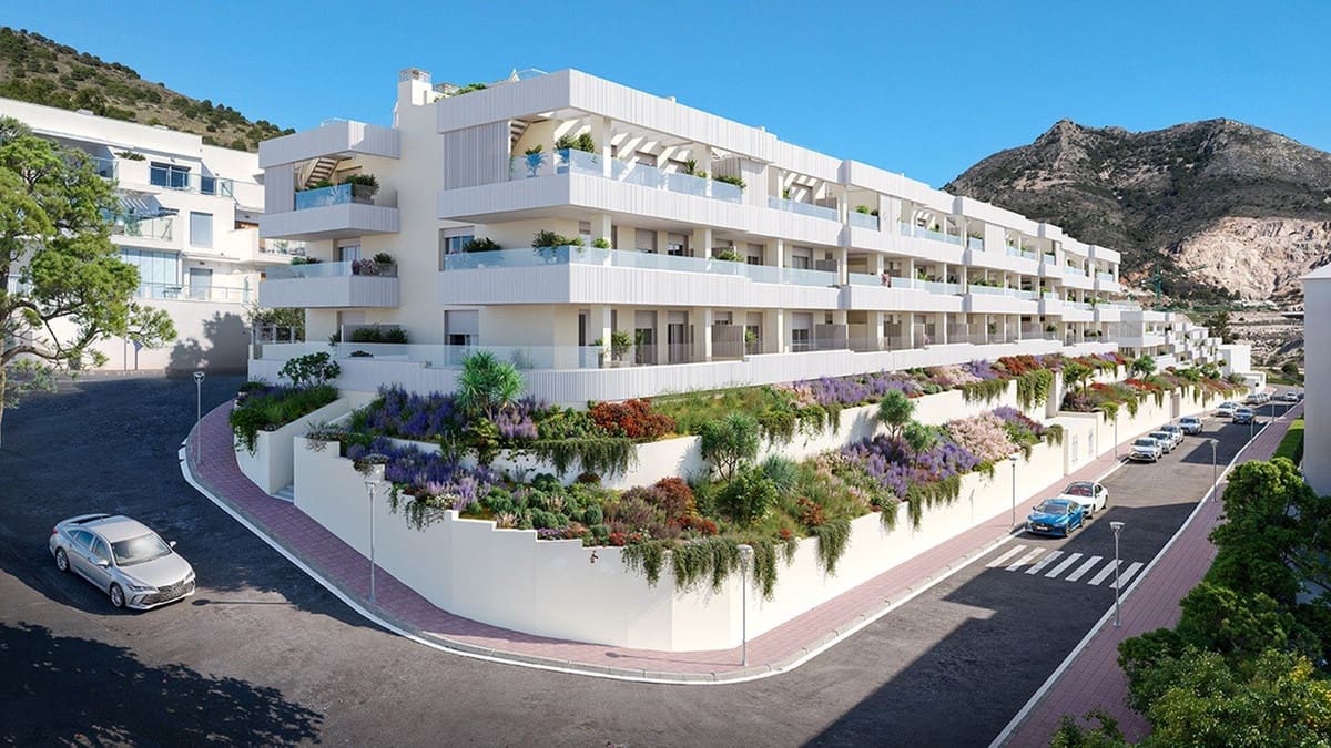 3 soverom Leilighet til salgs i Benalmadena med svømmebasseng garasje - € 424 700 (Ref: 8462237)