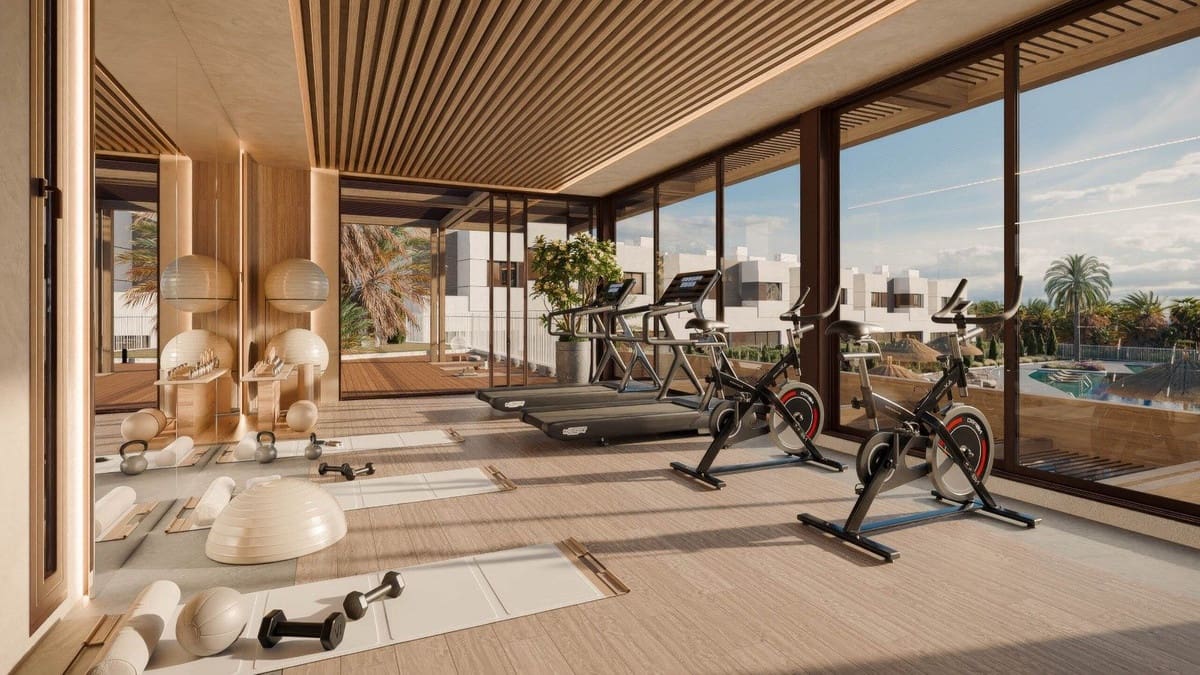 3 bedroom Townhouse for sale in Mijas Costa with pool garage - € 445,000 (Ref: 8596057)