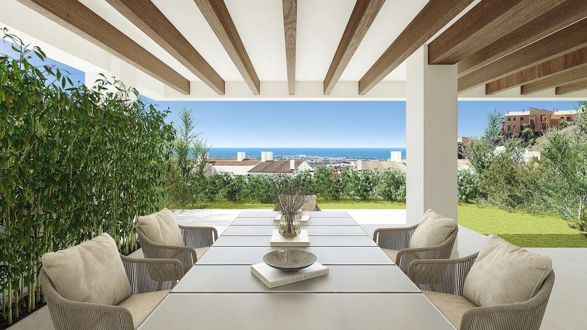 2 soverom Leilighet til salgs i Benahavis med svømmebasseng garasje - € 585 000 (Ref: 8596251)