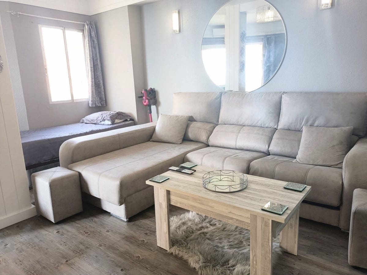 1 soveværelse Lejlighed til salg i Carvajal med swimmingpool - € 249.999 (Ref: 8620654)