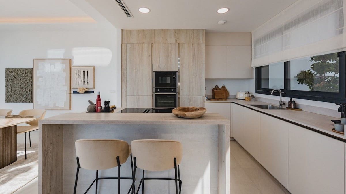 4 slaapkamer Halfvrijstaande villa te koop in Marbella met zwembad garage - € 1.675.000 (Ref: 8653789)