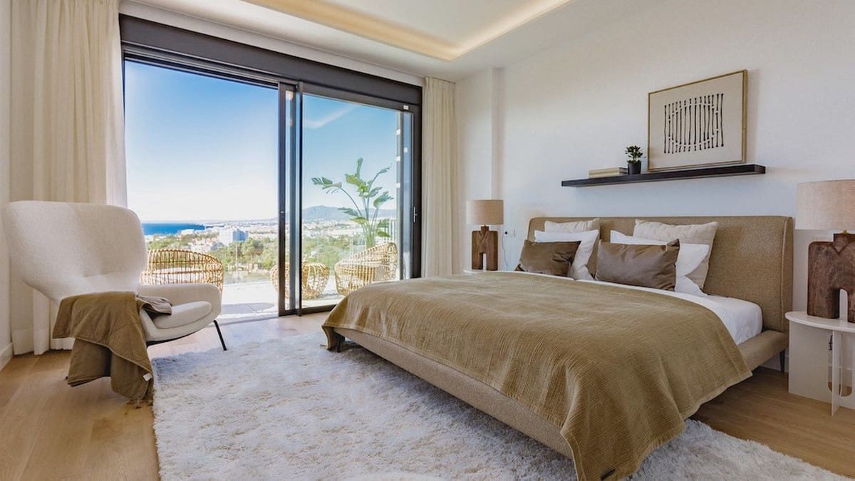 4 sovrum Semi-fristående Villa till salu i Marbella med pool garage - 1 675 000 € (Ref: 8653789)