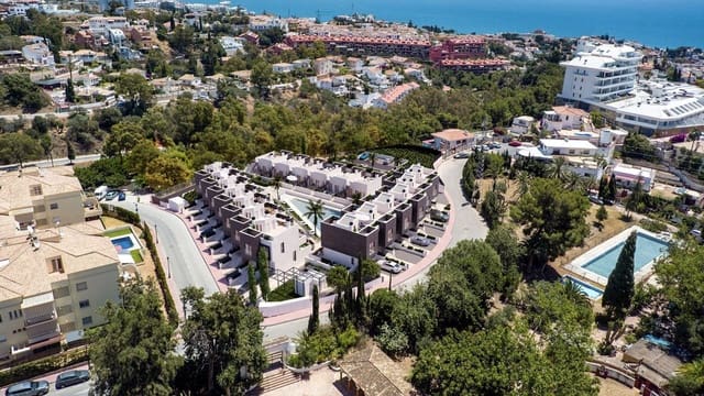 3 slaapkamer Huis te koop in Fuengirola met zwembad garage - € 483.000 (Ref: 8734476)