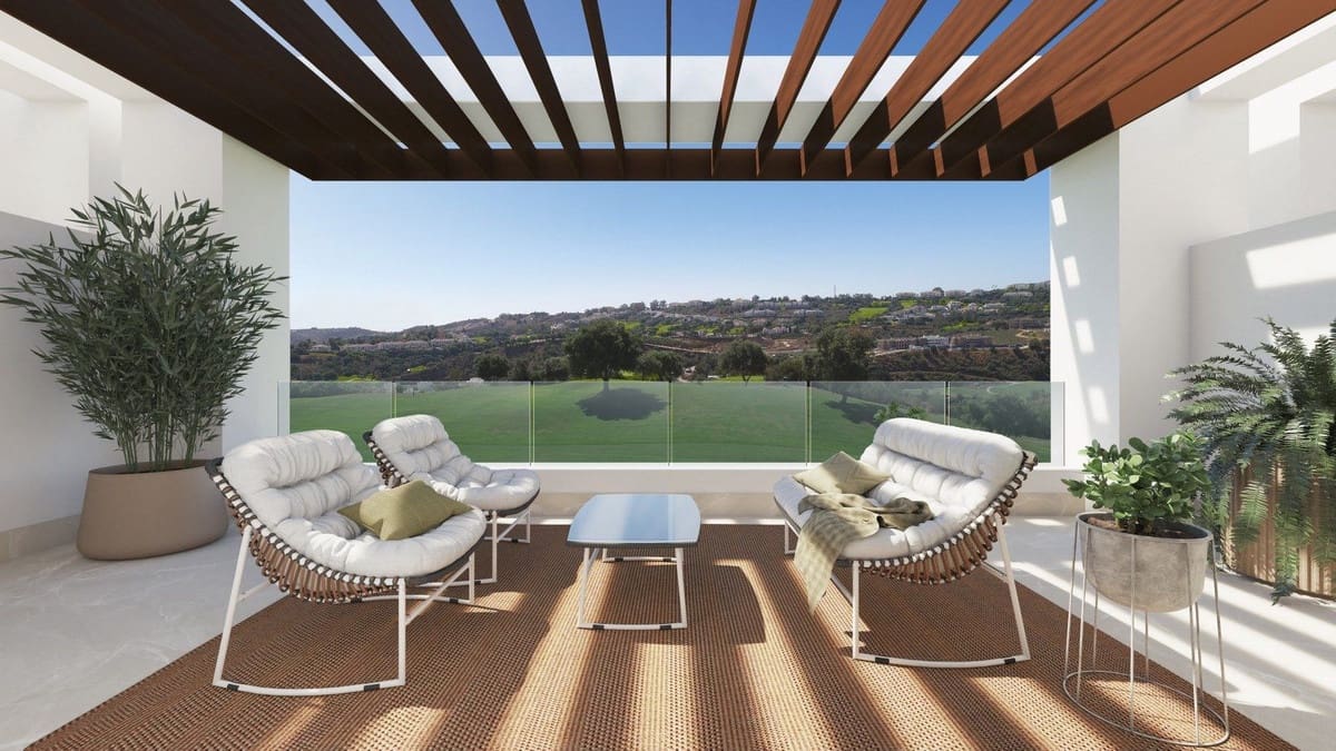 3 makuuhuone Omakotitalo myytävänä paikassa La Cala de Mijas mukana uima-altaan - 620 000 € (Ref: 8736649)