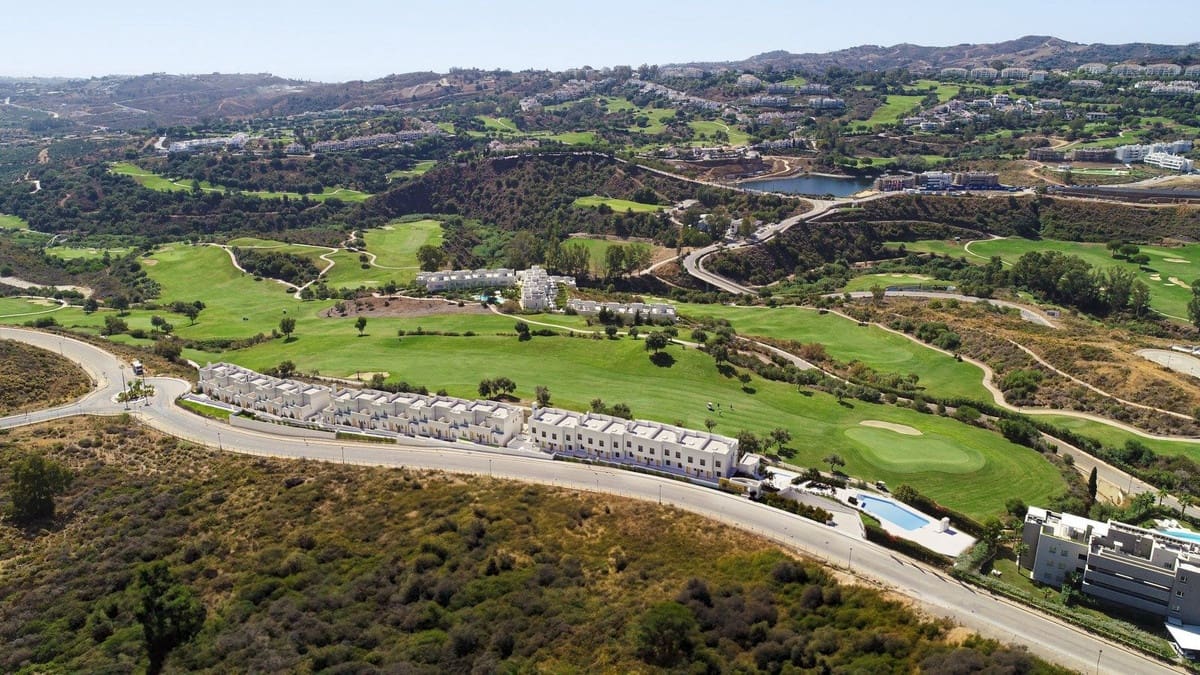 3 sovrum Hus till salu i La Cala de Mijas med pool - 620 000 € (Ref: 8736649)