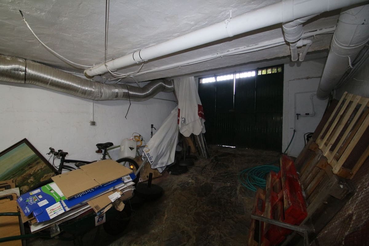 2 sypialnia Restauracja lub bar na sprzedaż w El Paraiso z garażem - 1 600 000 € (Ref: 8803131)