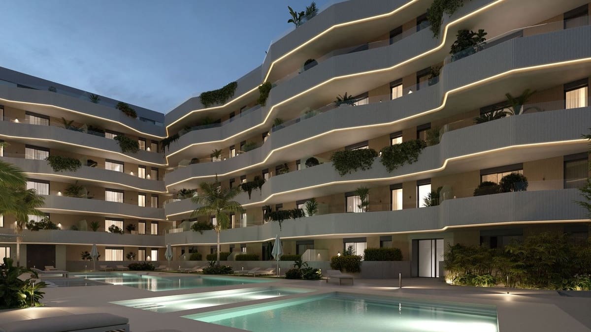 3 soveværelse Penthouse til salg i Mijas Costa med swimmingpool garage - € 863.500 (Ref: 8824066)