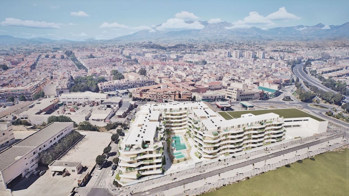 2 soveværelse Lejlighed til salg i Mijas Costa med swimmingpool garage - € 388.500 (Ref: 8824068)