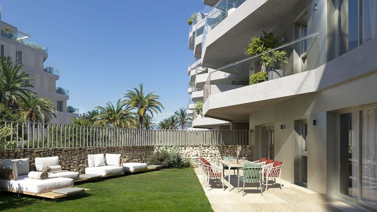 3 bedroom Penthouse for sale in Mijas Costa with pool garage - € 1,023,500 (Ref: 8850328)