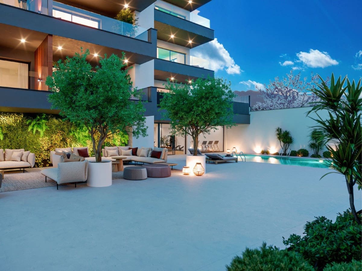 1 bedroom Apartment for sale in Fuengirola with pool garage - € 273,000 (Ref: 8987219)