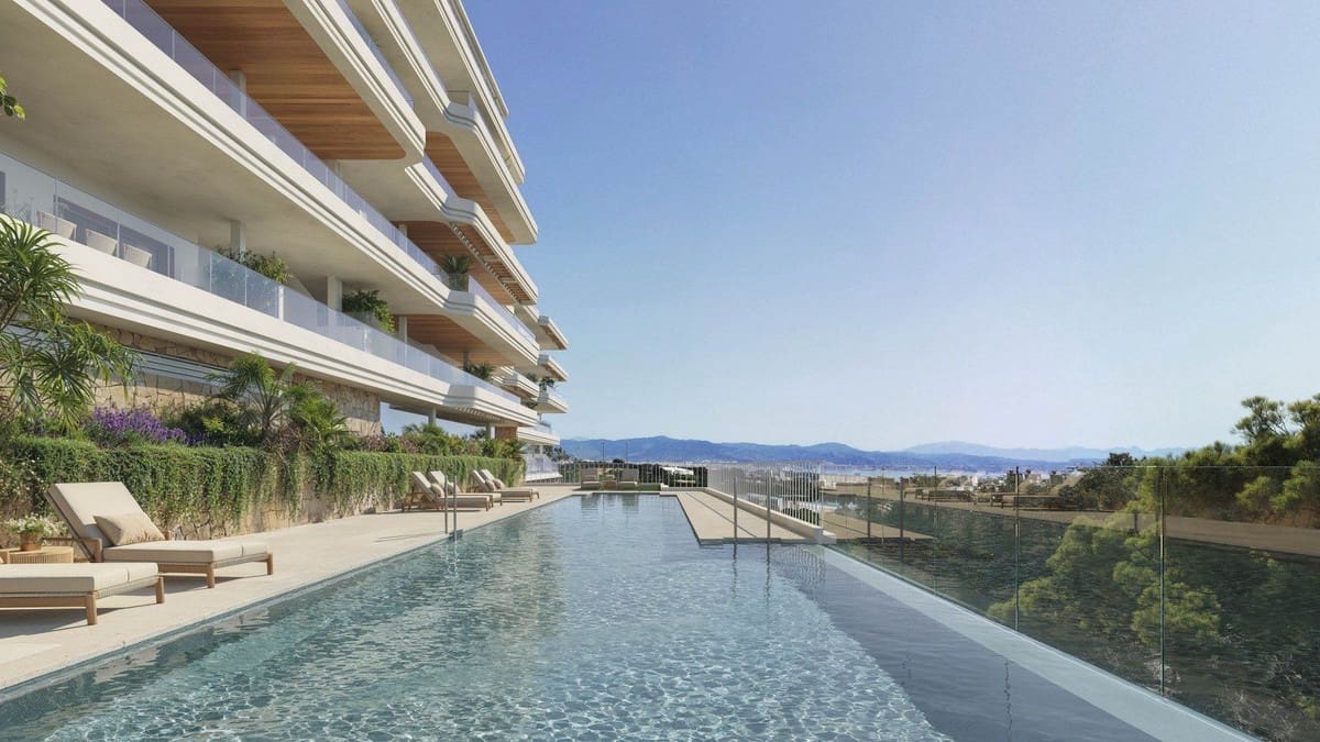 2 soveværelse Penthouse til salg i Torremolinos med swimmingpool garage - € 584.000 (Ref: 9086137)
