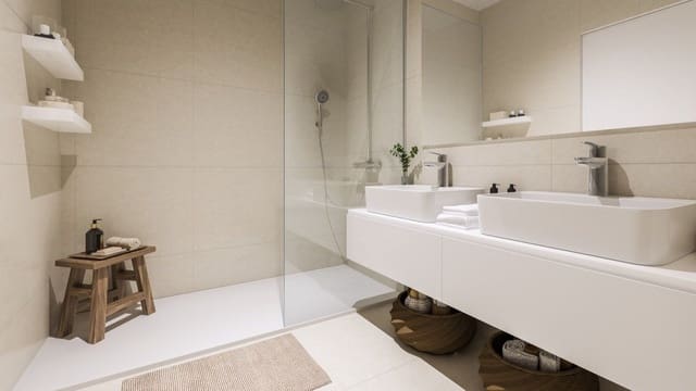 2 Zimmer Apartment zu verkaufen in New Golden Mile, Estepona mit Pool Garage - 427.000 € (Ref: 9123858)