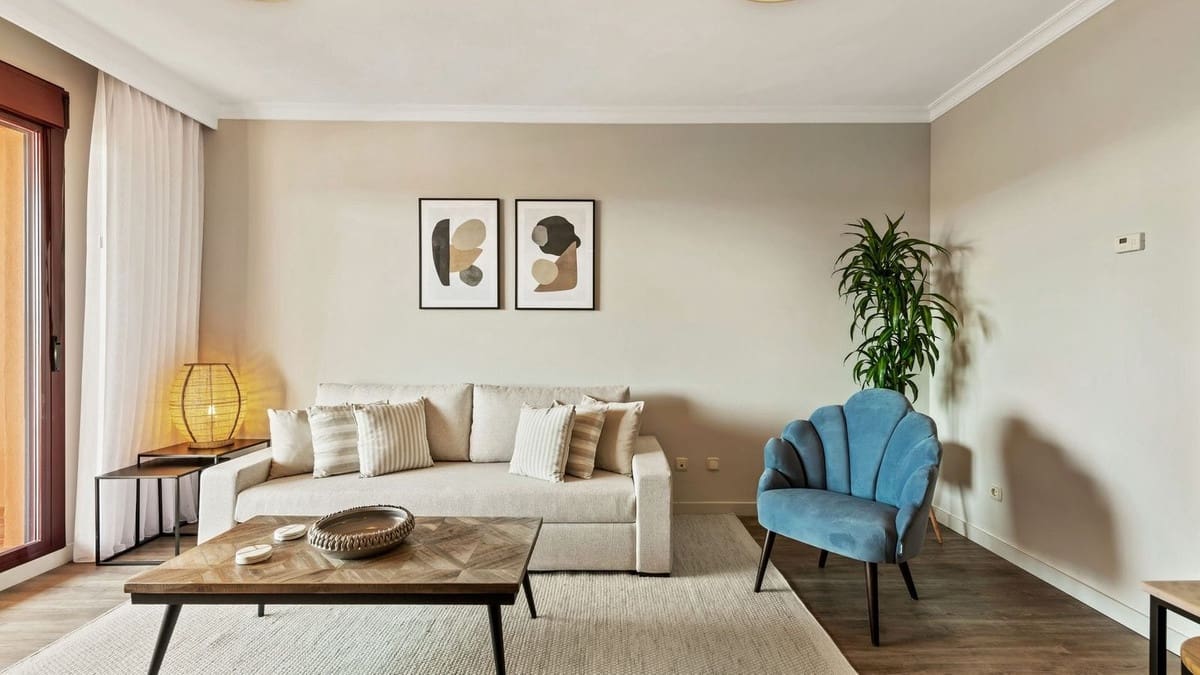 1 bedroom Apartment for sale in New Golden Mile with pool garage - € 245,000 (Ref: 9128860)