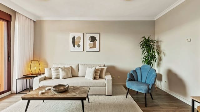 1 sovrum Lägenhet till salu i New Golden Mile, Estepona med pool garage - 245 000 € (Ref: 9128860)