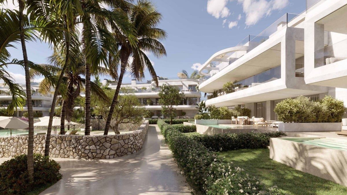 3 Zimmer Apartment zu verkaufen in Estepona mit Pool Garage - 611.000 € (Ref: 9164340)
