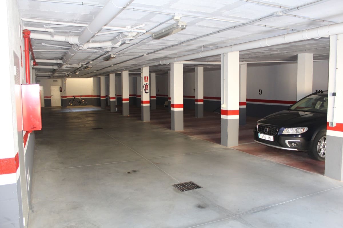 2 soveværelse Lejlighed til salg i Marbella med swimmingpool garage - € 299.000 (Ref: 9184514)