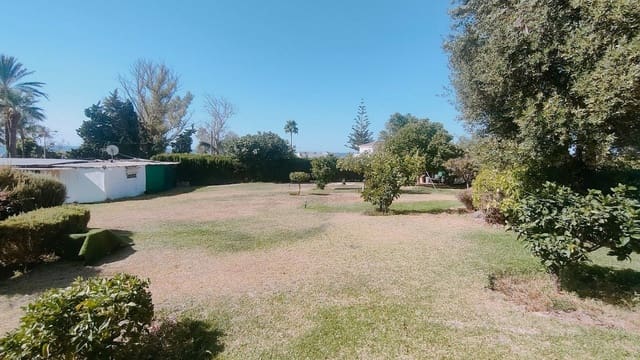 4 soveværelse Villa til salg i Marbella med swimmingpool garage - € 1.400.000 (Ref: 9223604)