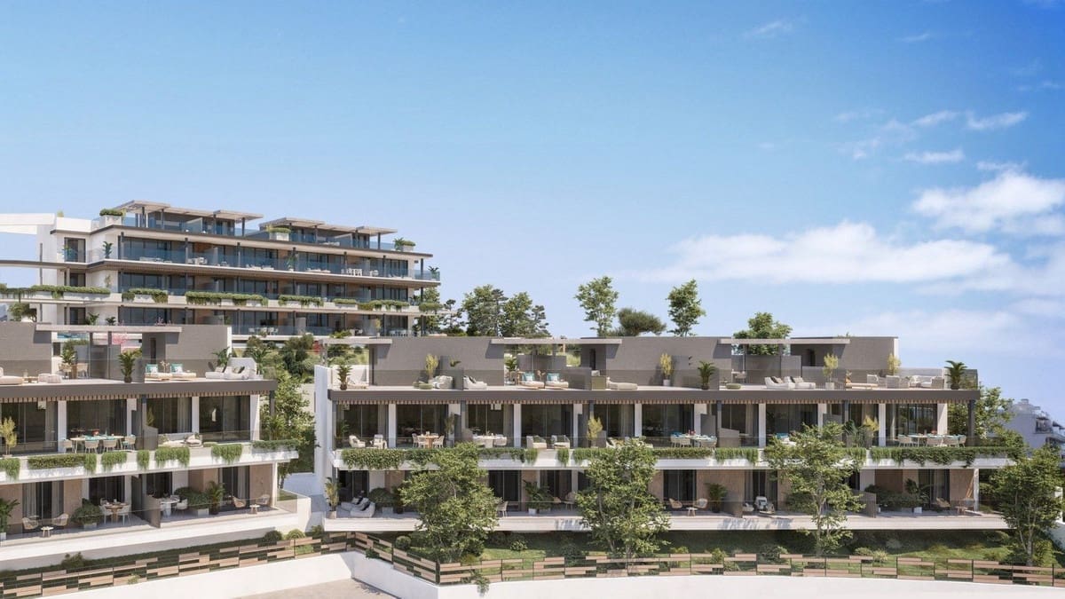 2 bedroom Penthouse for sale in New Golden Mile with pool garage - € 516,000 (Ref: 9289491)