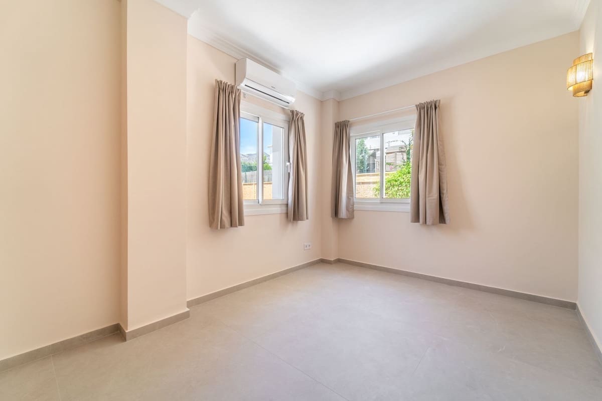 4 camera da letto Villa in vendita in Fuengirola con piscina garage - 1.285.000 € (Rif: 9297883)