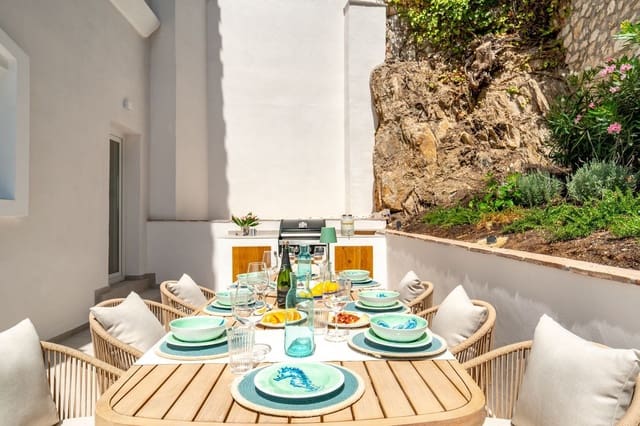 4 soveværelse Villa til salg i Fuengirola med swimmingpool garage - € 1.285.000 (Ref: 9297883)