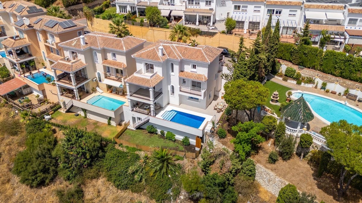 4 camera da letto Villa in vendita in Fuengirola con piscina garage - 1.285.000 € (Rif: 9297883)