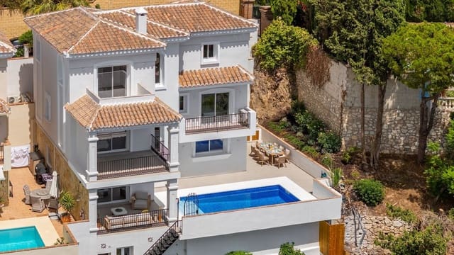 4 soverom Villa til salgs i Fuengirola med svømmebasseng garasje - € 1 285 000 (Ref: 9297883)