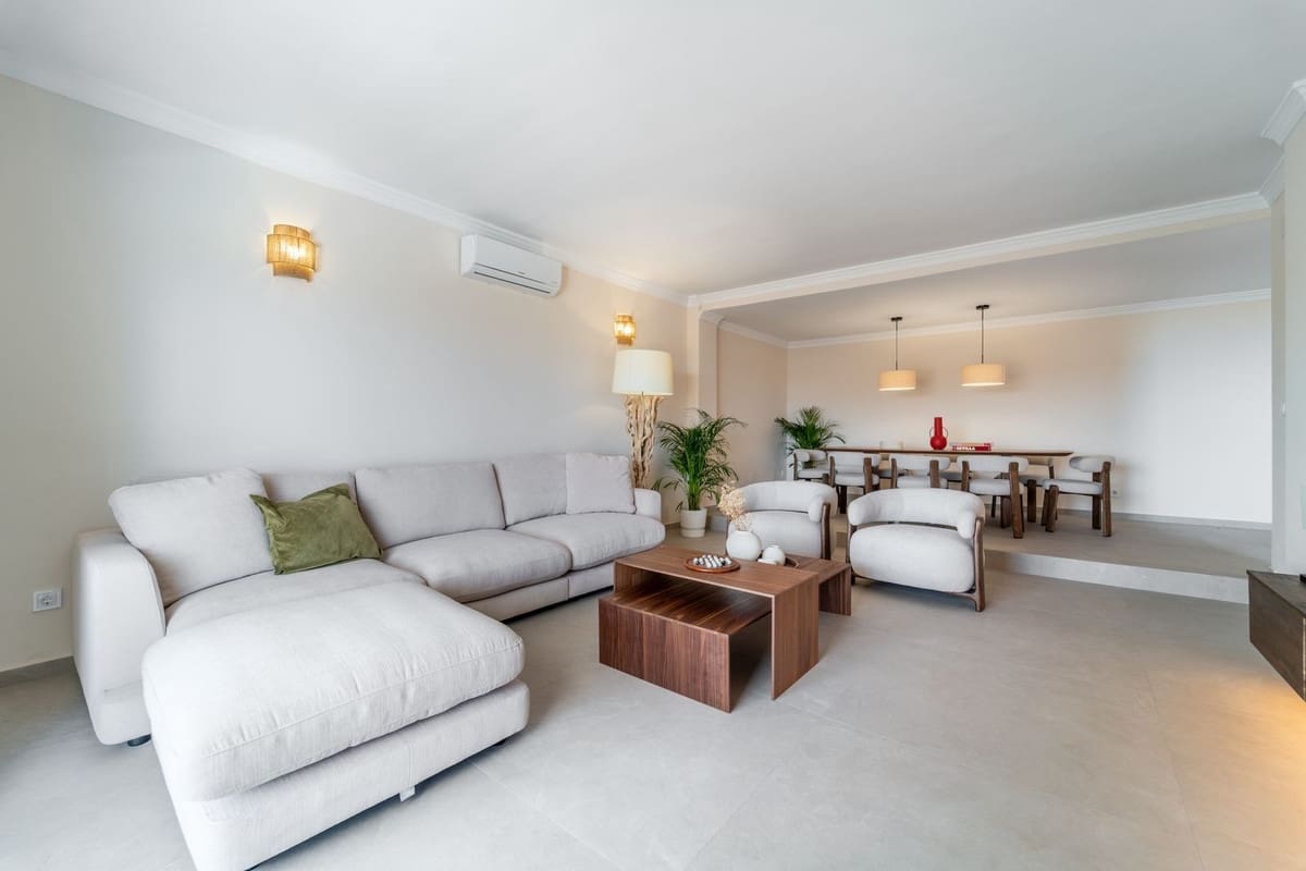 4 soveværelse Villa til salg i Fuengirola med swimmingpool garage - € 1.285.000 (Ref: 9297883)