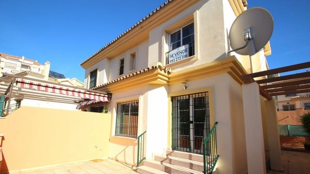 3 quarto Moradia para venda em Fuengirola com garagem - 549 000 € (Ref: 9329766)
