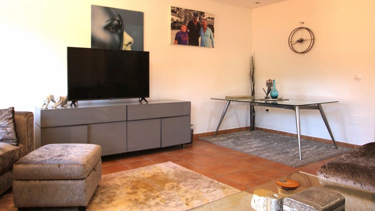 3 soverom Villa til salgs i Fuengirola med garasje - € 549 000 (Ref: 9329766)