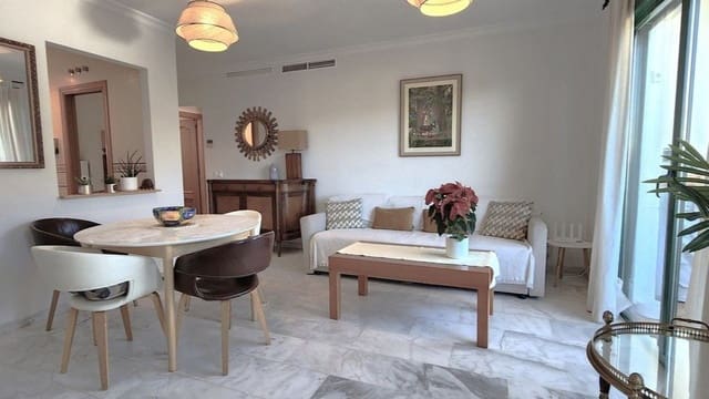 Apartamento de 2 habitaciones en Fuengirola en venta con piscina garaje - 356.000 € (Ref: 9614195)