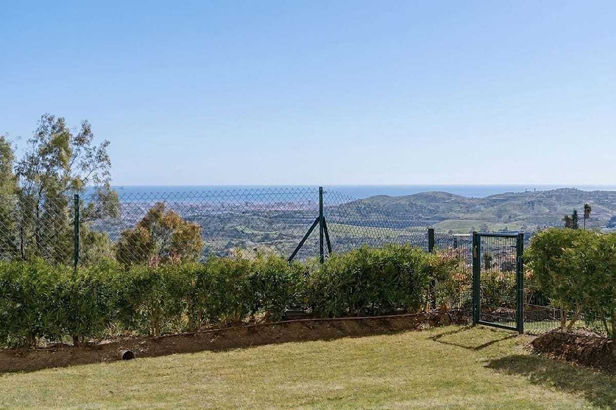 3 makuuhuone Huoneisto myytävänä paikassa La Cala Golf mukana uima-altaan 
autotalli - 599 000 € (Ref: 9753580)