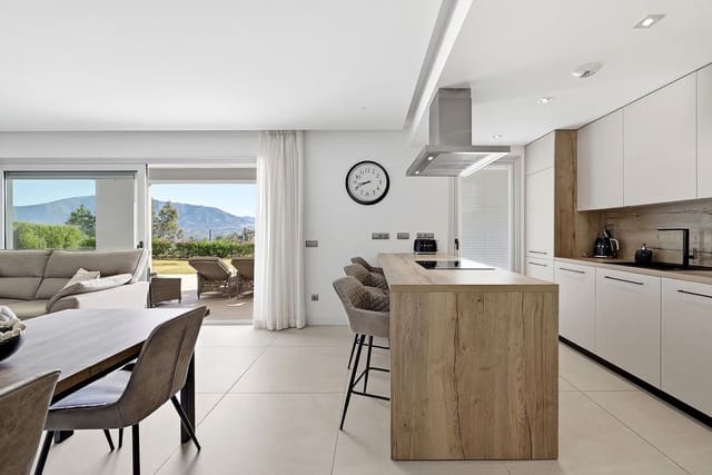 3 Zimmer Apartment zu verkaufen in La Cala Golf, Mijas mit Pool Garage - 589.000 € (Ref: 9753580)