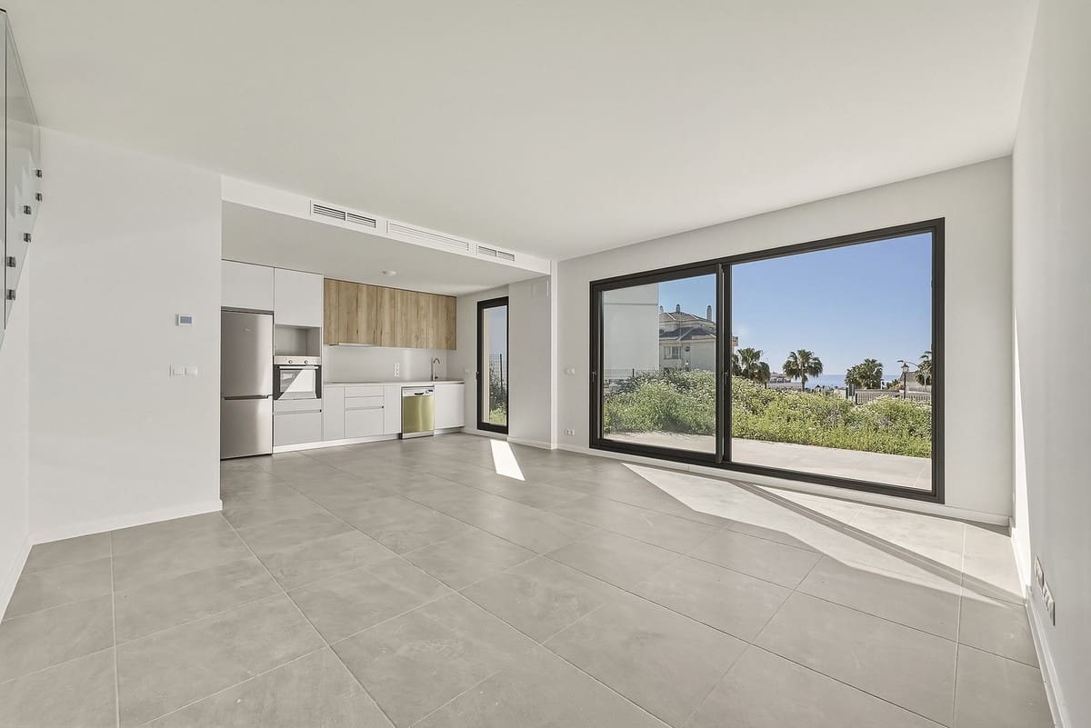 3 quarto Moradia Geminada para venda em Mijas Costa com piscina garagem - 649 000 € (Ref: 9782111)