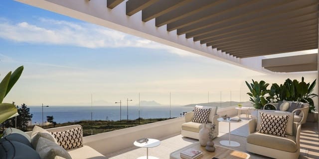 3 bedroom Apartment for sale in Estepona with pool garage - € 720,000 (Ref: 9821378)