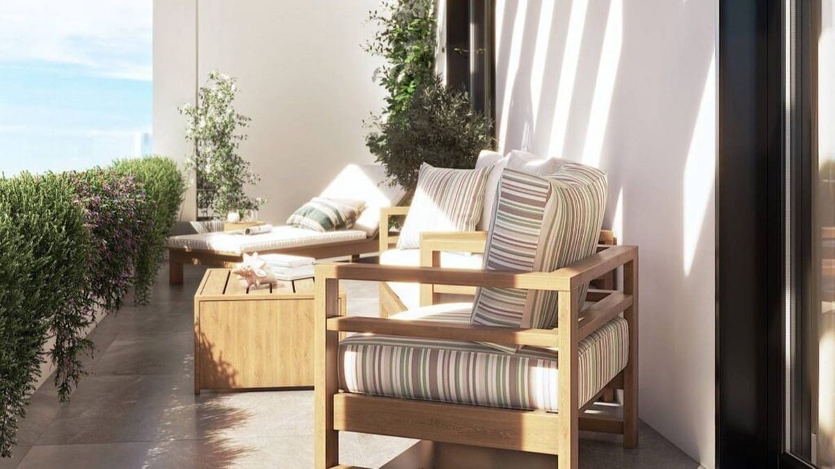 2 bedroom Apartment for sale in Mijas Costa with garage - € 280,000 (Ref: 9848219)