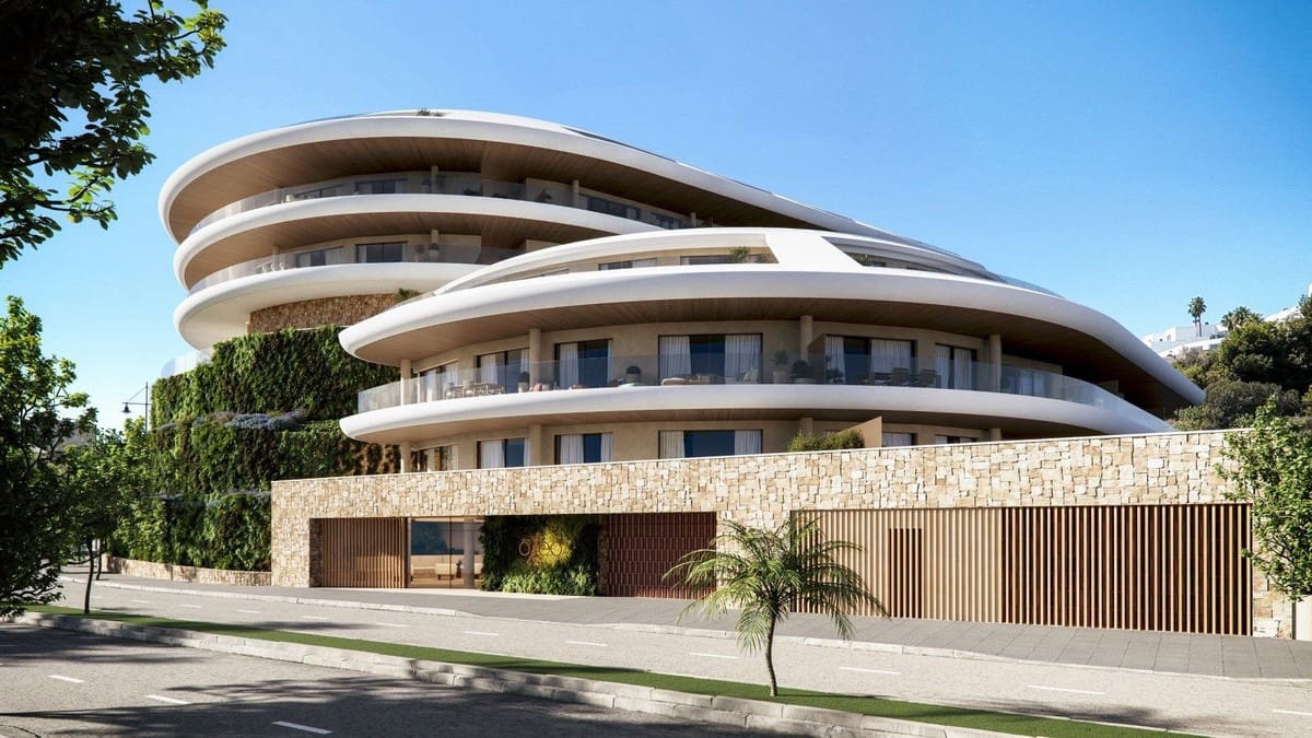 2 bedroom Apartment for sale in Fuengirola with pool garage - € 725,000 (Ref: 9854408)