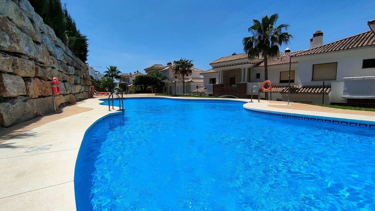 2 chambre Appartement à vendre à Bahia de Casares avec piscine garage - 379 900 € (Ref: 9854510)