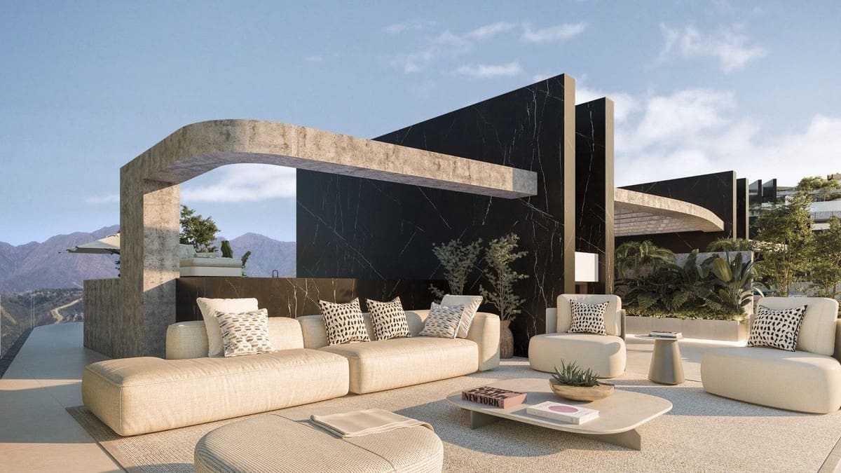 Ático de 2 habitaciones en Elviria en venta con piscina garaje - 790.000 € (Ref: 9918773)
