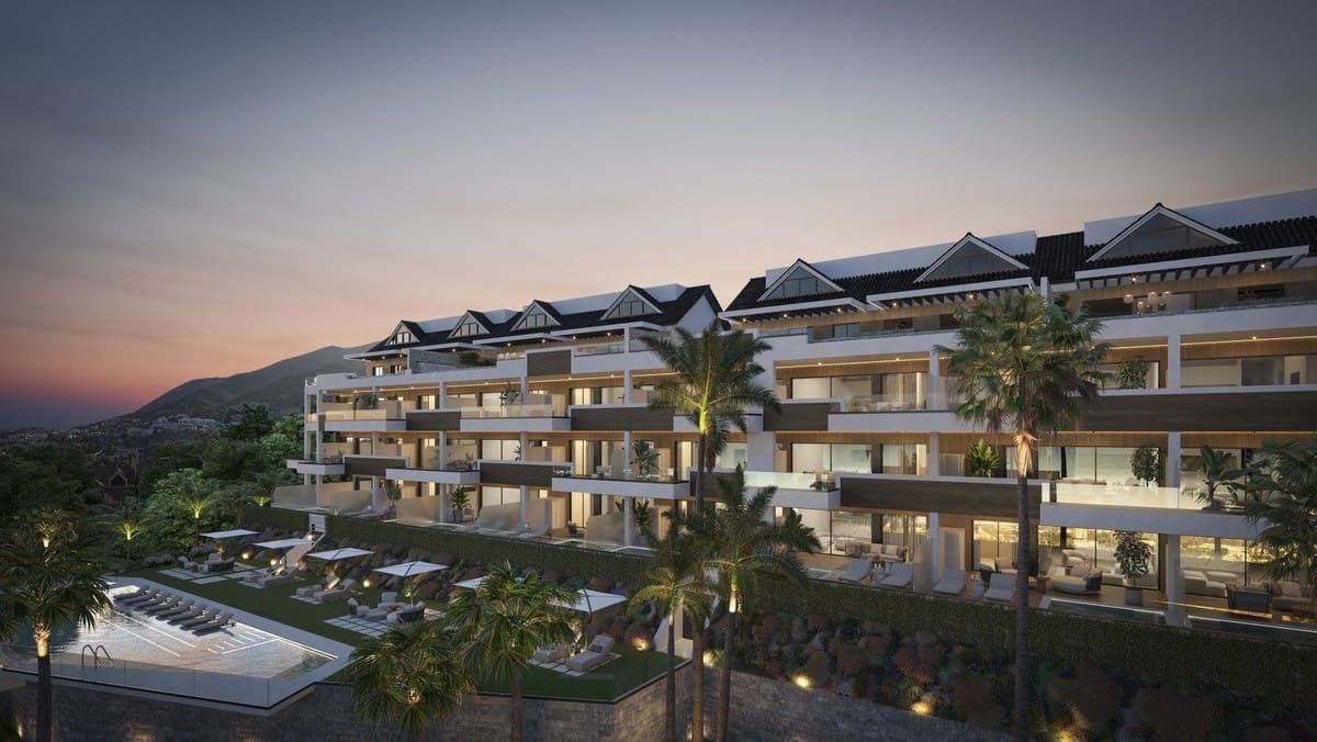 3 soveværelse Lejlighed til salg i Benalmadena med swimmingpool garage - € 682.000 (Ref: 9925237)