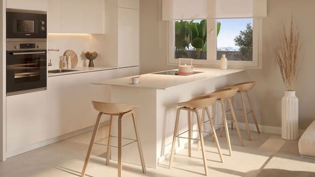Apartamento de 3 habitaciones en Fuengirola en venta con piscina garaje - 471.000 € (Ref: 9946733)